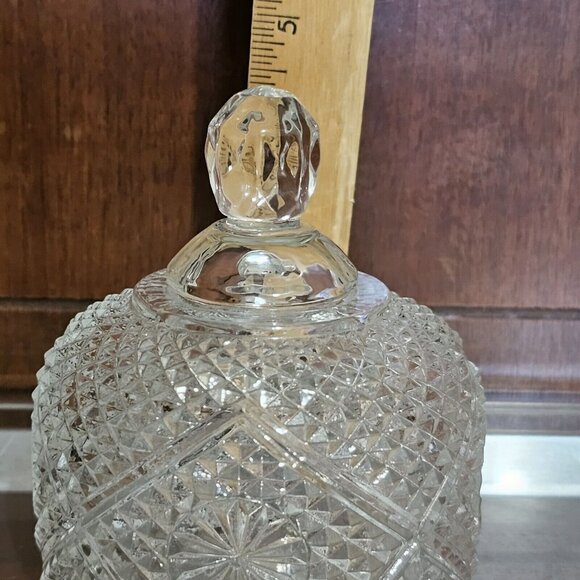 Fostoria Avon Diamond Starburst Cheese Butter Dome Lid Cloche 4" pressed glass - Picture 9 of 9